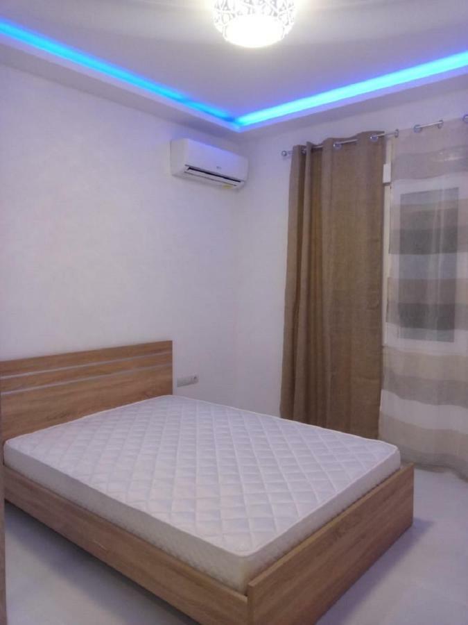 Luxury Apartment Next To The Sea Beach アテネ エクステリア 写真